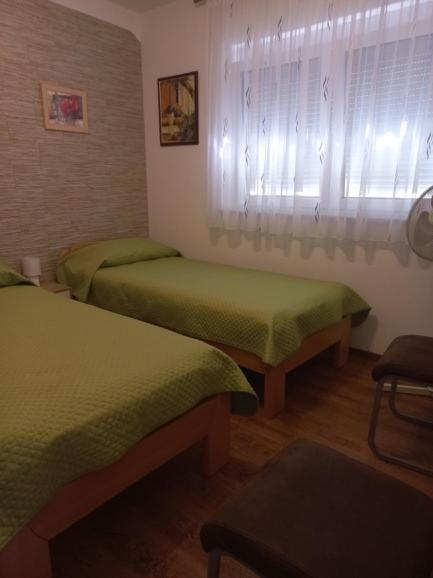 Apartma Majda Apartment Sezana Exterior photo